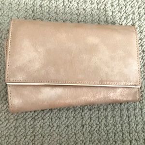Sparkly clutch